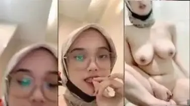 Baby Ica Jilbab Toge Agresif Minta Brutal Total Hot Indonesia Viral HD