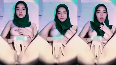 Bokep Hijab Sarah Cantik Colmek Memek Basah Banjir