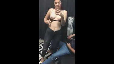 Cewek Cantik Ngentot Gila Sampe Basah Kuyup