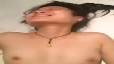 Memek Sempit Kesakitan Tapi Enak